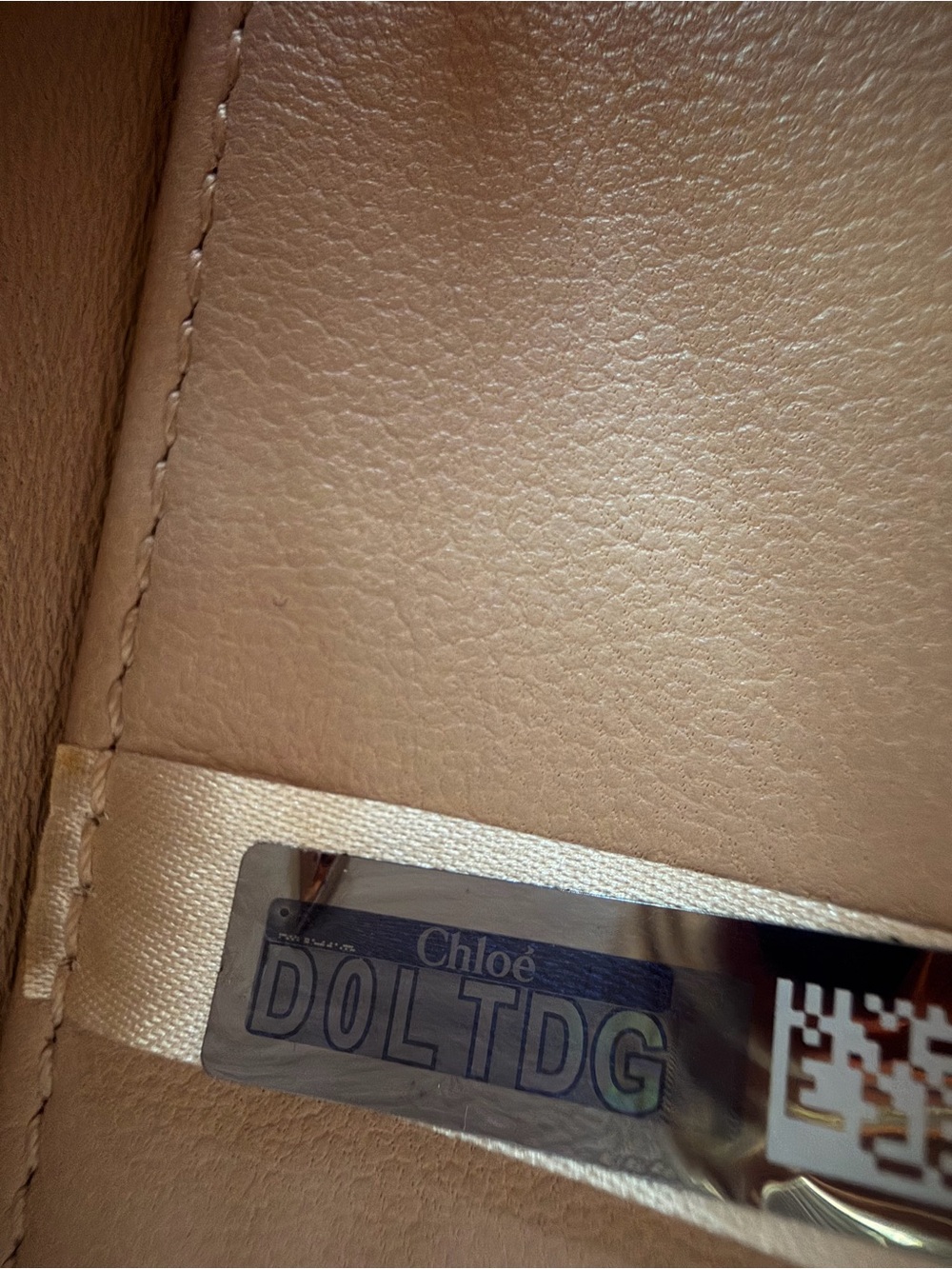Rare Chloé Kiss Minaudière Bag - Picture 10 of 12